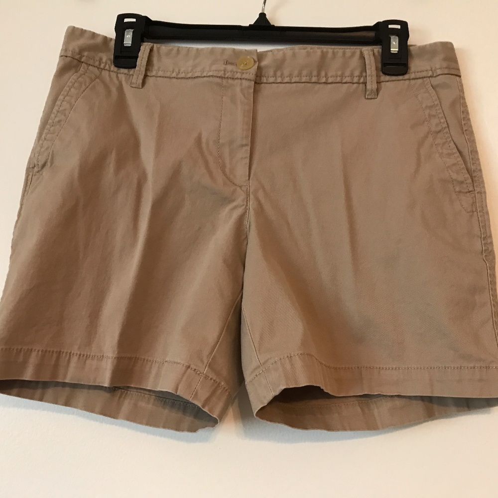 Talbots 8P Khaki Shorts